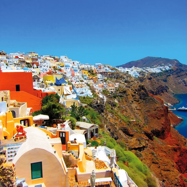 Colourful island seaside town, a common sight on ASIT’s 3 day Athens, Greek islands & Turkey cruise